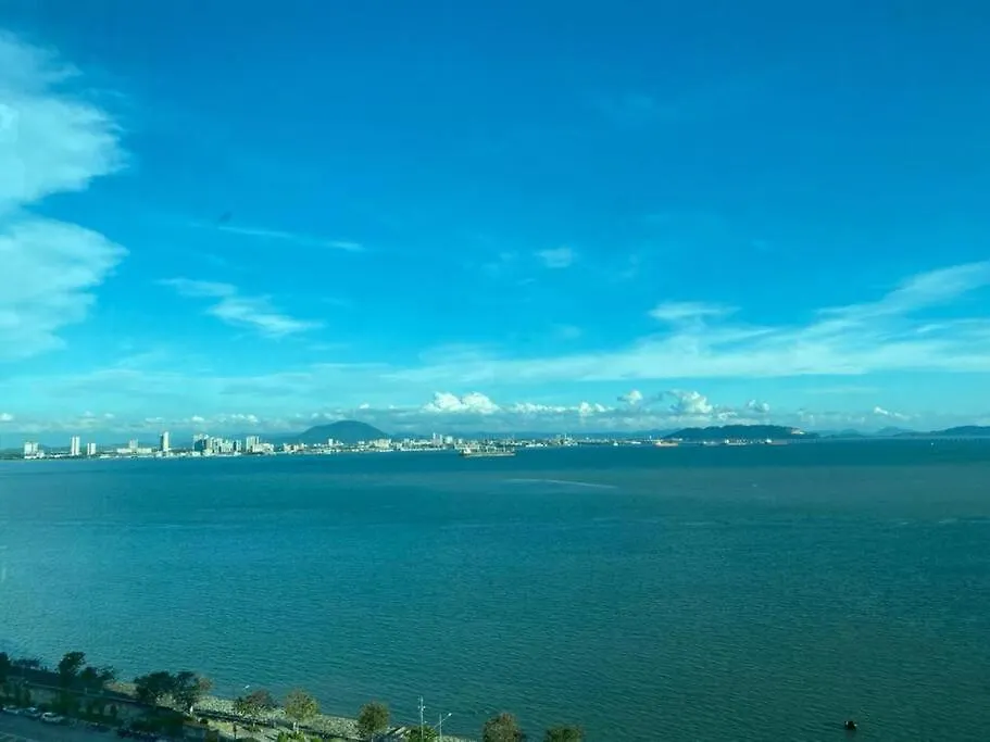 Maritime Suite Duplex Penang- Pemandangan Laut جورج تاون شقة