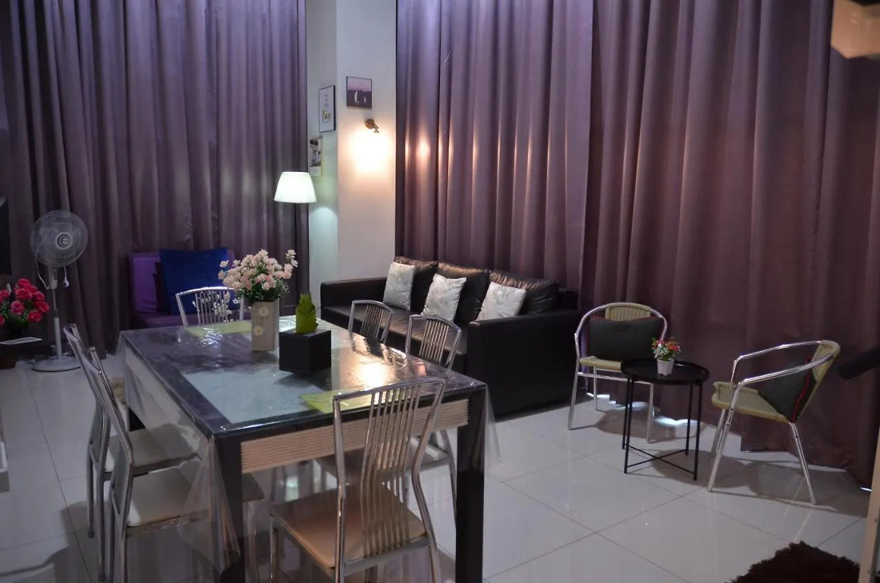 Maritime Suite Duplex Penang- Pemandangan Laut جورج تاون ماليزيا