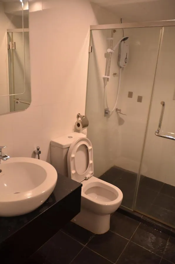 Maritime Suite Duplex Penang- Pemandangan Laut جورج تاون ماليزيا