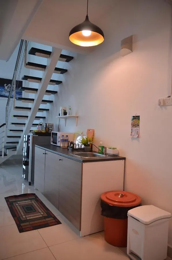 Maritime Suite Duplex Penang- Pemandangan Laut جورج تاون شقة